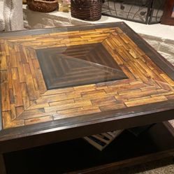 Nice square coffee table