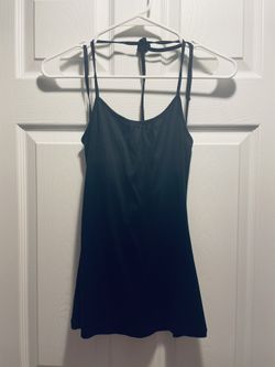 Women’s Banana Republic Black Halter Top Size S