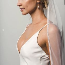Brand New Grace Loves Lace Veil 