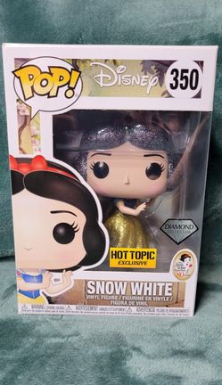 Snow White 350 Diamond Funko Pop