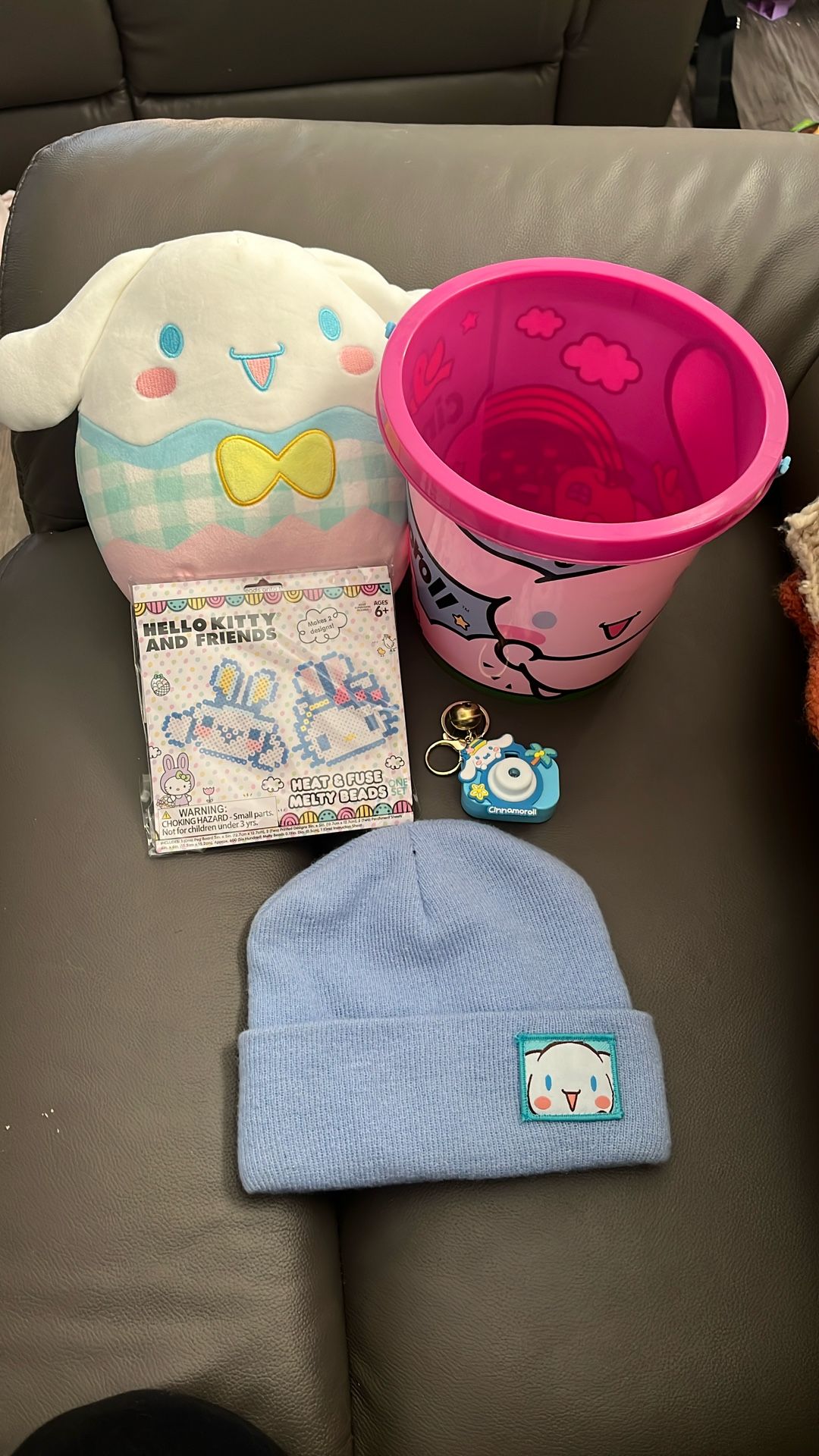 Hello Kitty, bundle