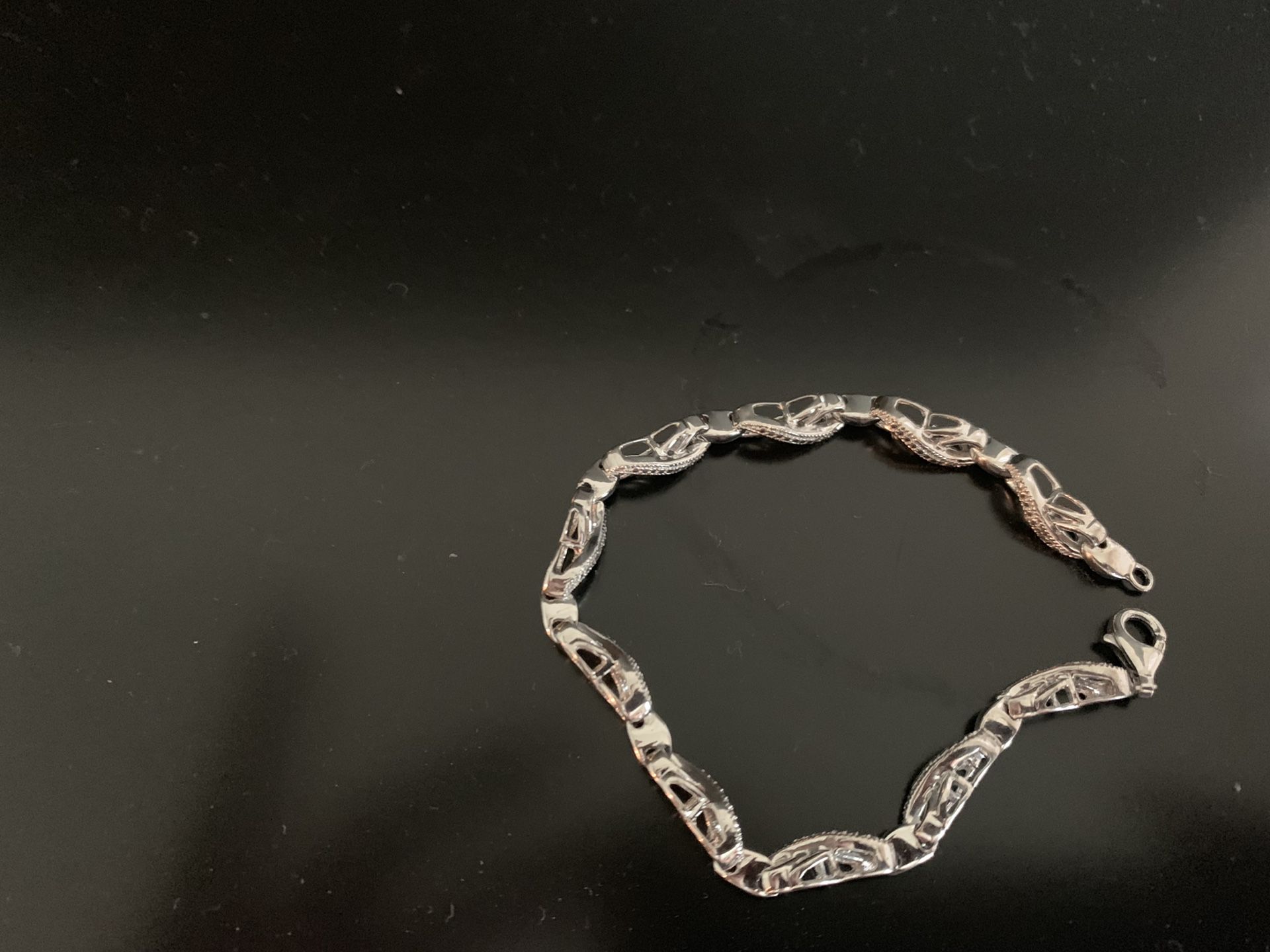 Braclet with diamond accents
