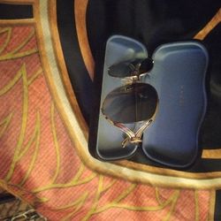 AUTHENTIC GUCCI SUNGLASSES NEW!