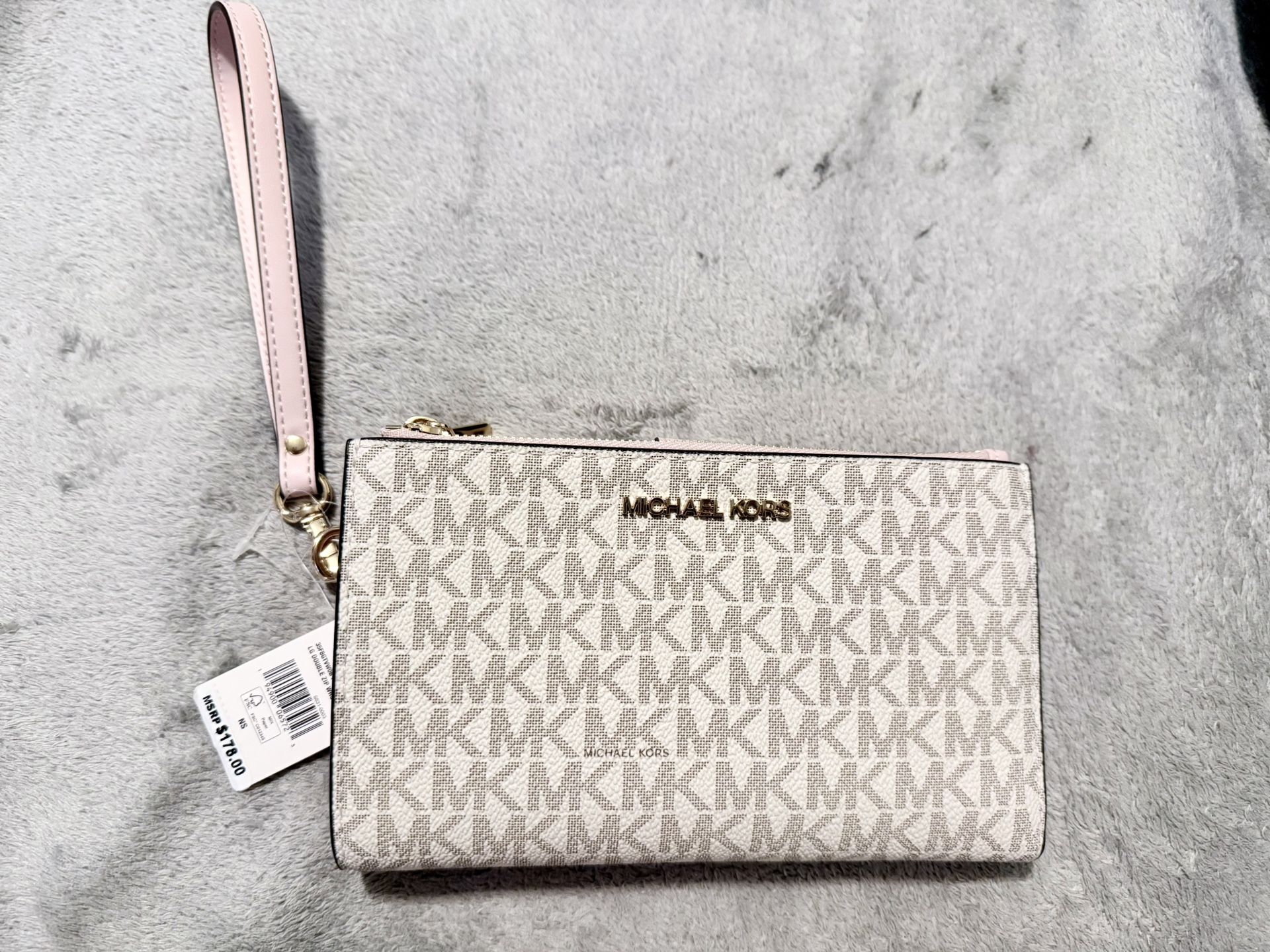 michael kors wristlet wallet 