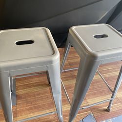 BAR STOOLS