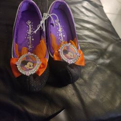 Minnie Mouse Witch Shoes 