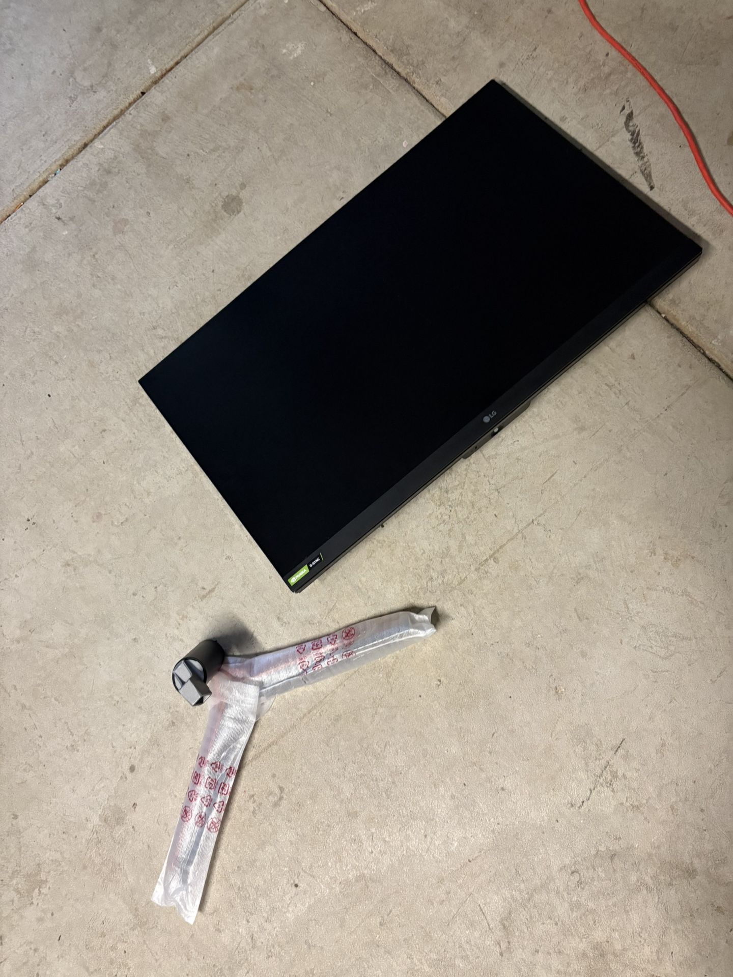 32 Inch Ultra Gear Monitor