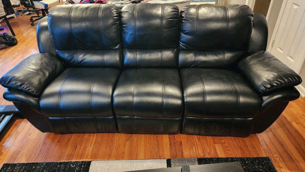 Recliner Sofa perfect condition $1,300 original price