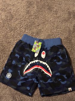 Bape Shorts sz M