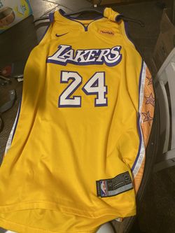 Kobe Jersey “24”