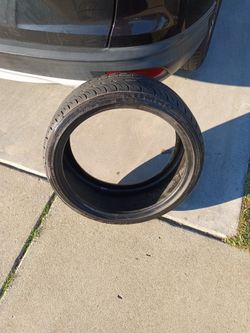Kumho Ecsta SPT235/35ZR19