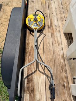 Pressure surface cleaner