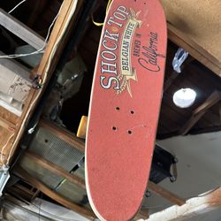 Skateboard Shock Top 