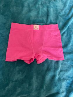 Juicy coutorre stretchy shorts dark pink shorts Large shorts, very comfortable and good for gym