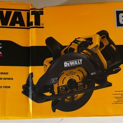 DEWALT FLEX VOLT-SAW  KIT