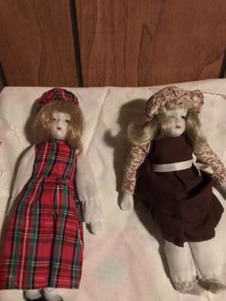Porcelain dolls from 1800s