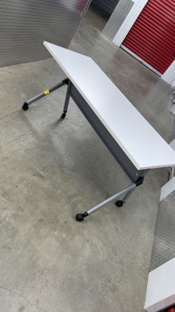 Bush’s Business Furniture Envision 60W folding training table