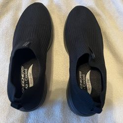 No Sketchers For Women Arch Fit Size 8