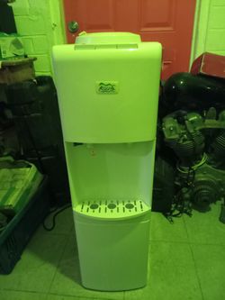 Electric Water Dispenser