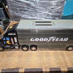 Hot Wheels 18-Wheeler Car Carrier! Hold 50 Cars!