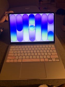 Apple Macbook Neo Silver