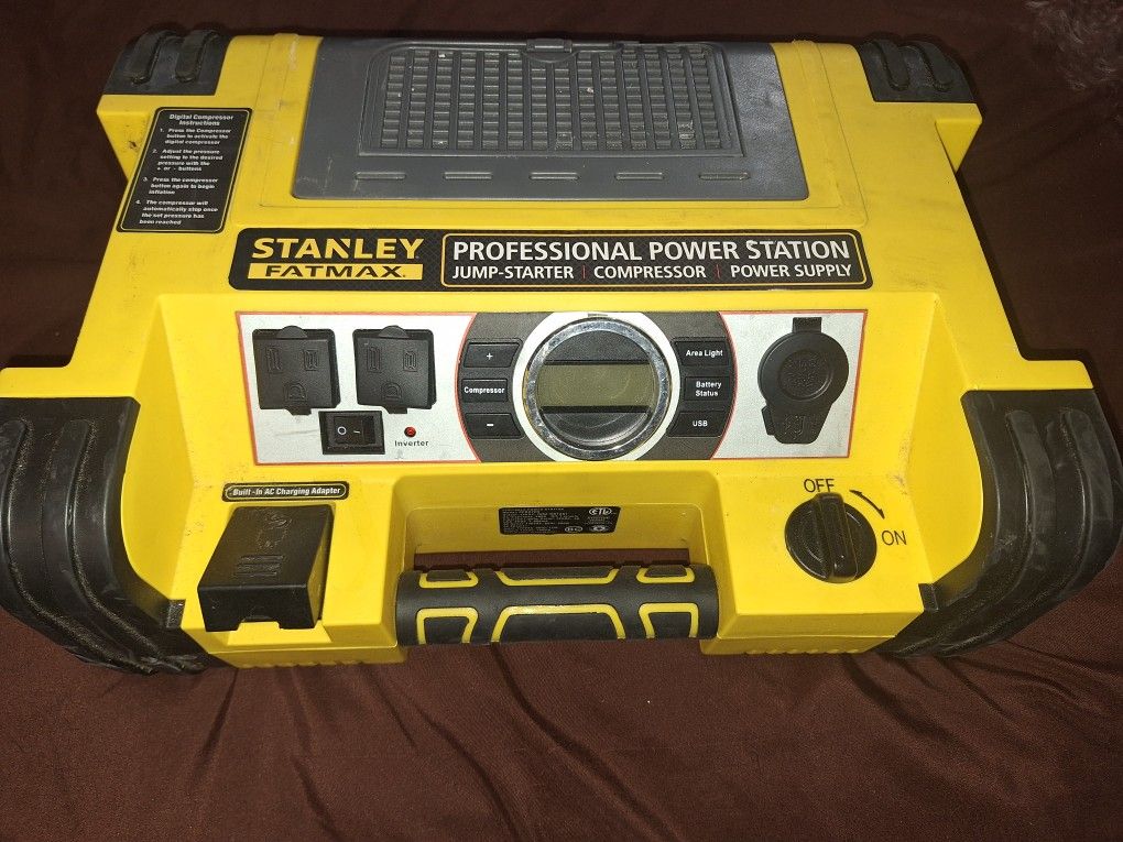Stanley Jump Start & Compressor Kit