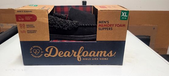 Men Slippers .