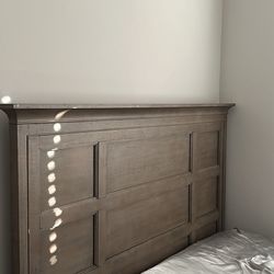 queen bed frame 