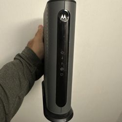 Motorola DOCSIS 3.1 Cable Modem