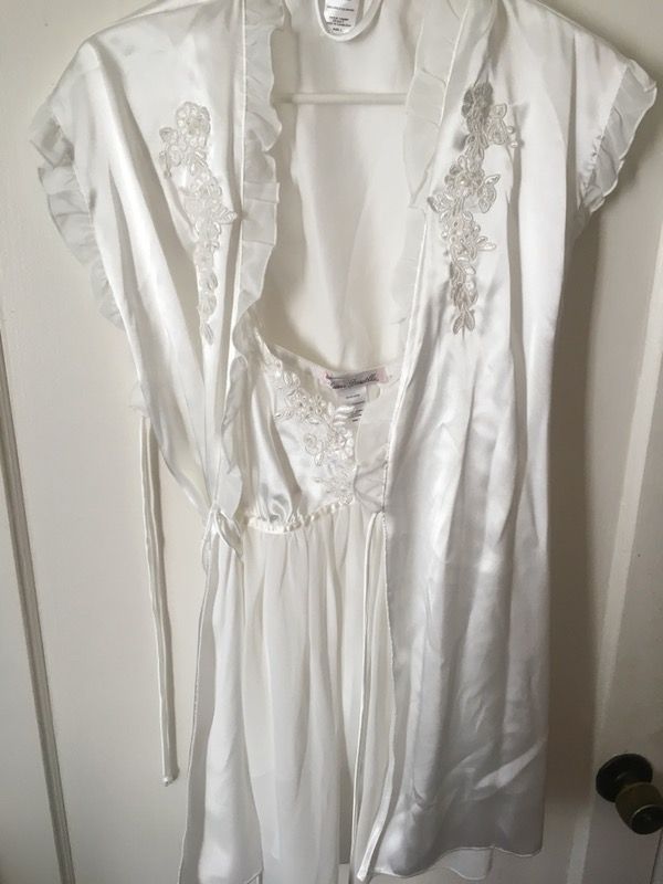 Night gown with robe