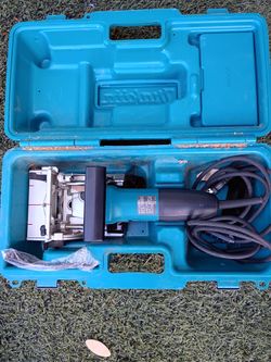 Makita PJ7000 plate. Joiner