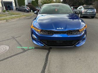 2022 KIA K5