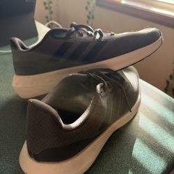 Men’s 11 Size Workout Shoes