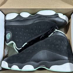 AIR JORDAN RETRO 13 GG , Black/ Metallic Gold-mint Foam Noir/ Or Metallique, Size 5y