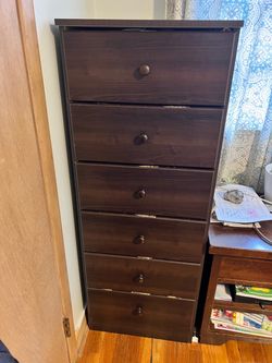 6 Drawer dresser and Convertible crib