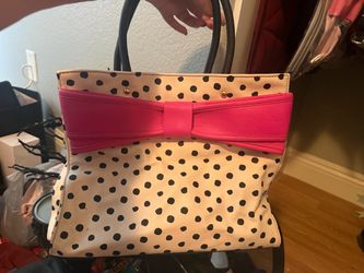 *MUST GO* Betsey Johnson polkadot purse, and matching heart wristlet