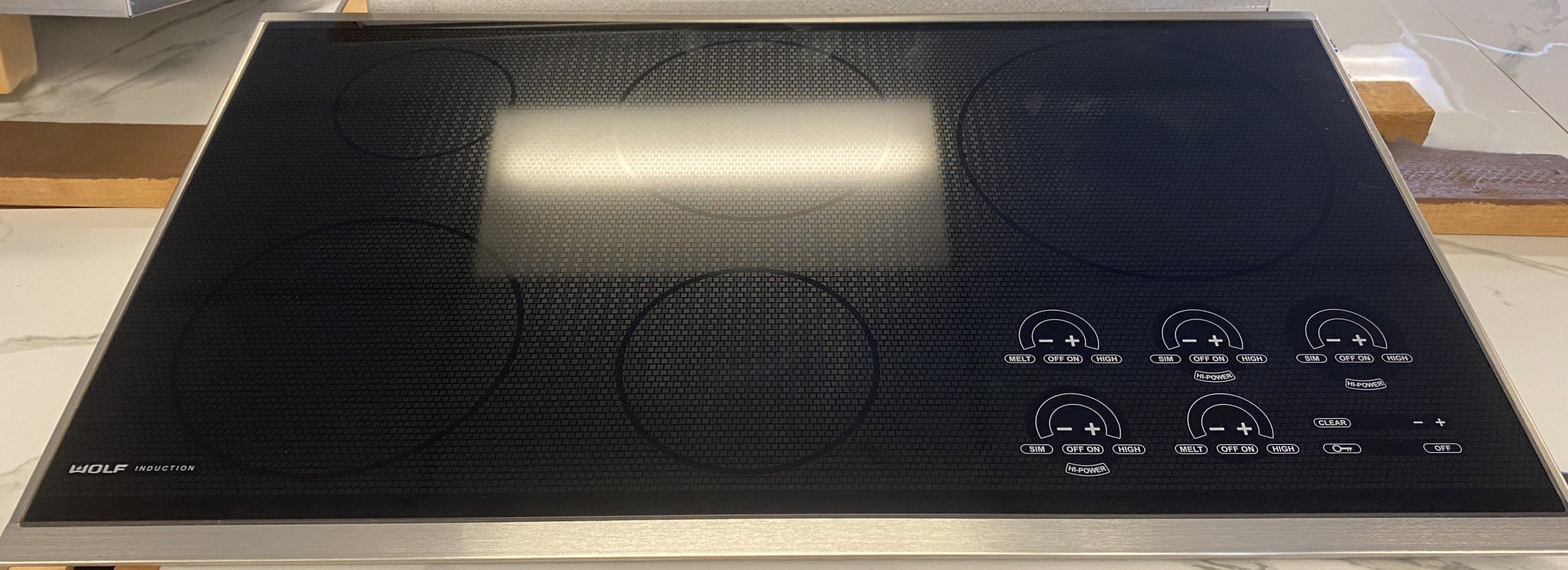 Black Wolf Five Burner Glass Top Electric Cooktop (7-0009)