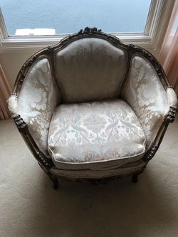 Antique sofa chair