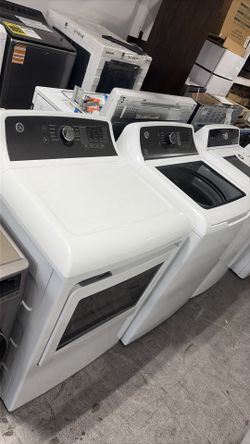 GE GAS DRYER AND WASHER SET