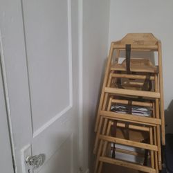 Crib And Highchair 