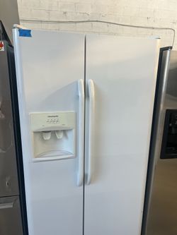 Frigidaire refrigerator