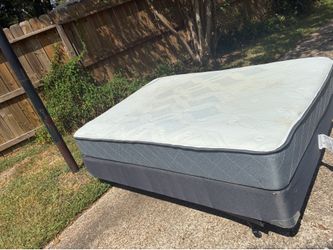 Full size bed mattress boxspring and frame
