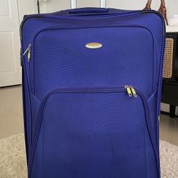 Travelgear - Large Cobalt Blue Luggage 