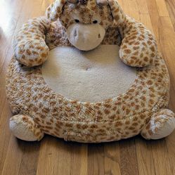 Toddler Giraffe Plush Chair 