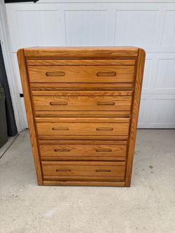 Tall Oak Wood 5-Drawer Dresser Chest