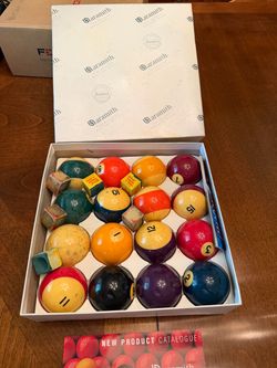 Vintage pool ball set in original box