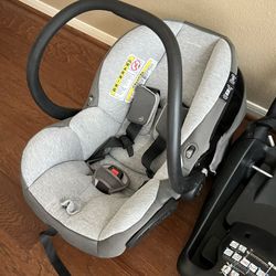 Maxi-Cosi Infant Car Seat + 2 Bases – Excellent Condition