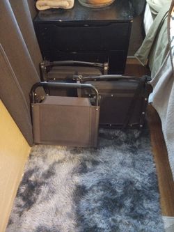 Brown Fabric Folding Luggage Chair