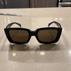KATE SPADE SUNGLASSES for Sale in Los Angeles, CA - OfferUp