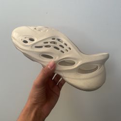 Adidas Yeezy Foam Runner 